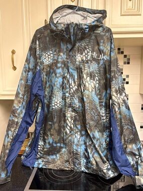 Men’s Huk fishing jacket windbreaker. Size XXL